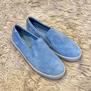 Vionic Avery blue suede slip on shoes size 8.5